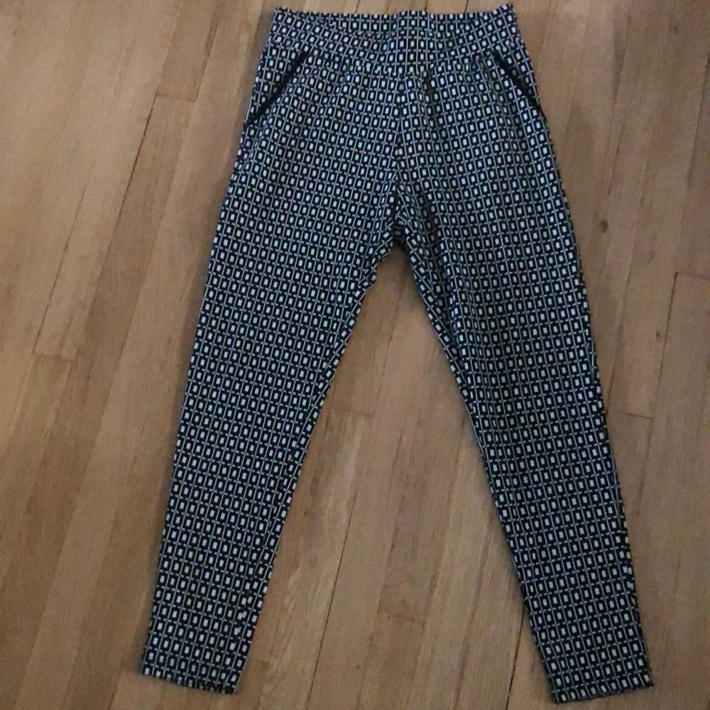 Black and white patterned pants